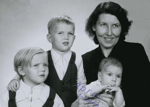 Stefan, Rolf, Erik, mamma Märta