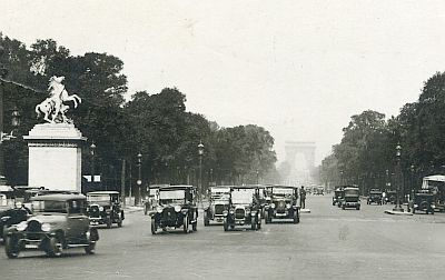 Champs Elysées 1929